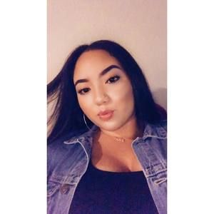 Meet your Posher, Elleis